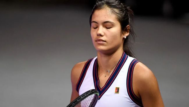 依然傲视群 依然傲视群