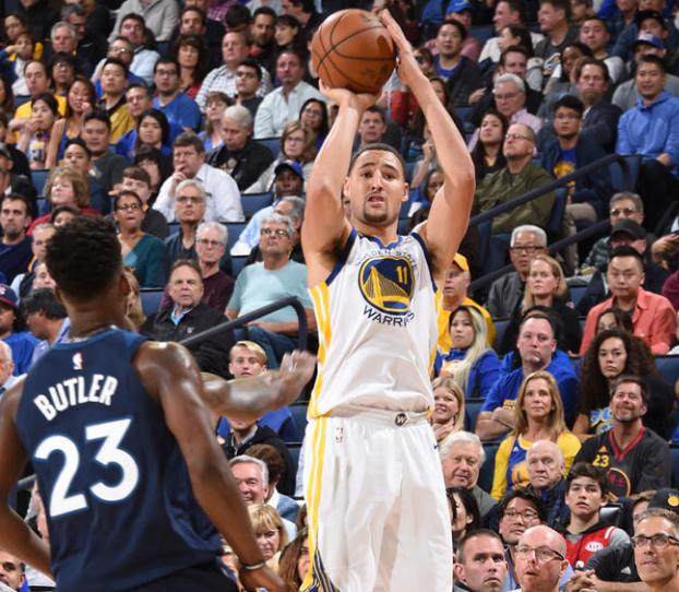 网比赛中 网比赛中