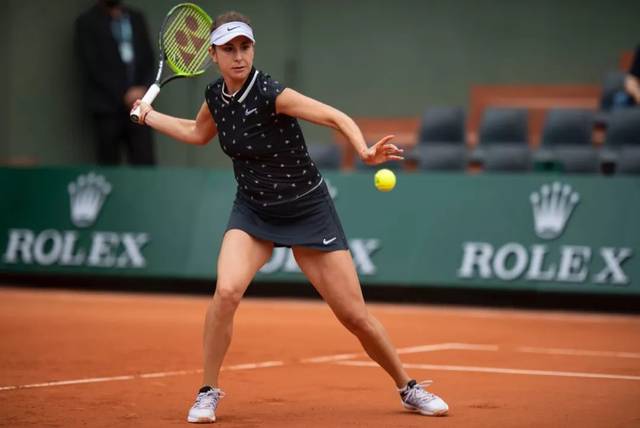 对比近期英 对比近期英