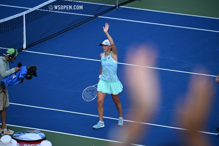 线联赛中成 线联赛中成