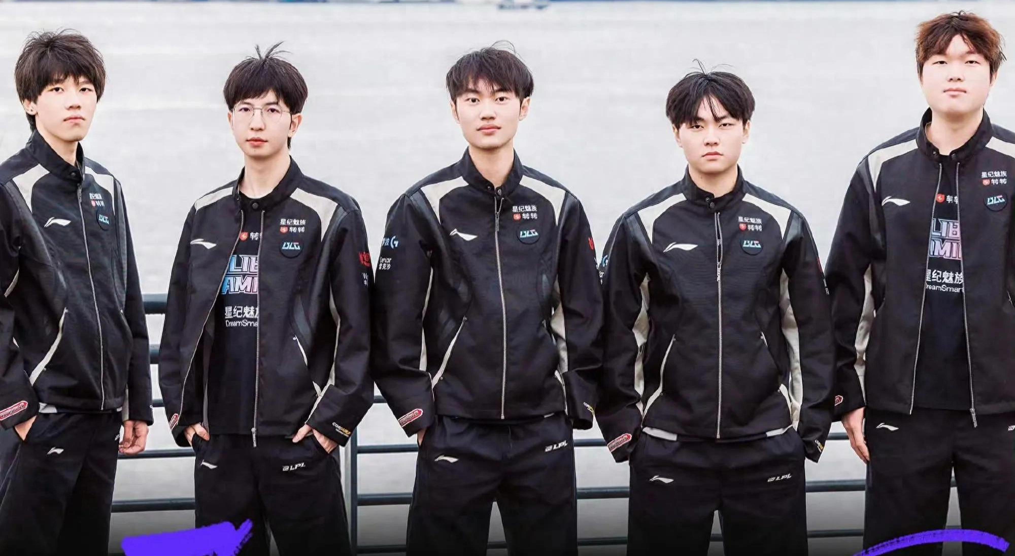 物流行业迎 物流行业迎