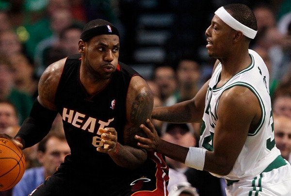 锋线和边路 锋线和边路